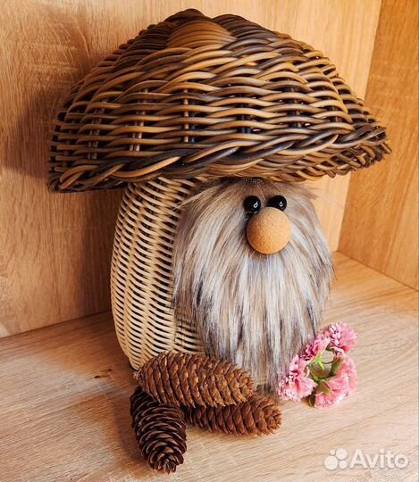 Садовая фигура гриб