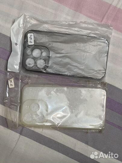2 чехла на iPhone 14 pro