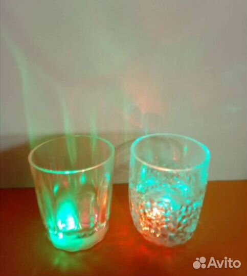 Стопки светящиеся