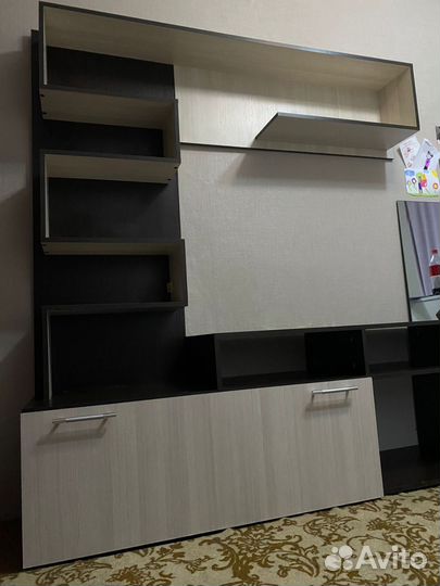 Шкаф стенка