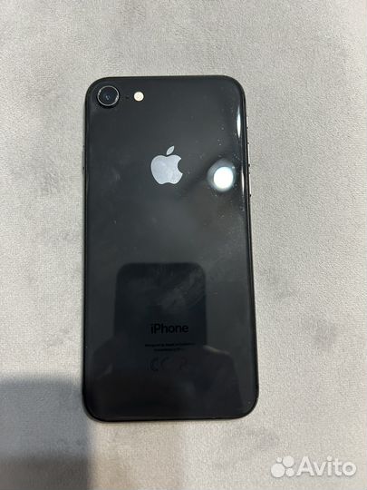 iPhone 8, 64 ГБ