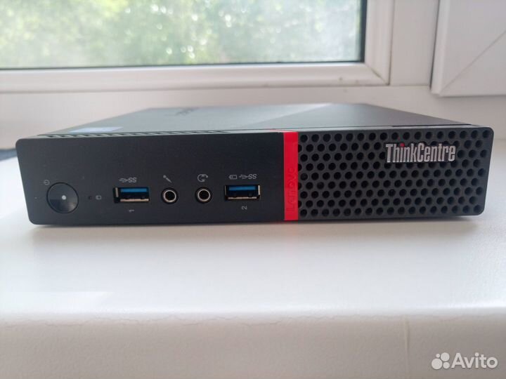 Неттоп Lenovo ThinkCentre M600 Tiny (10GBS00B00)