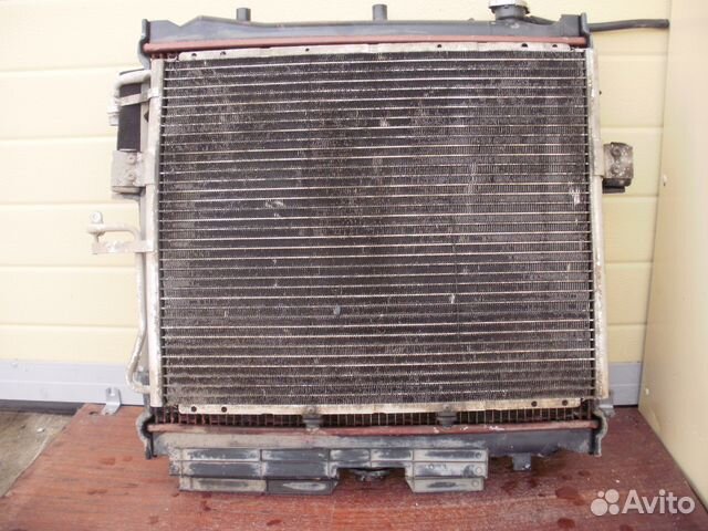 Киа Спортейдж 1 2006г-радиатор кондиционера