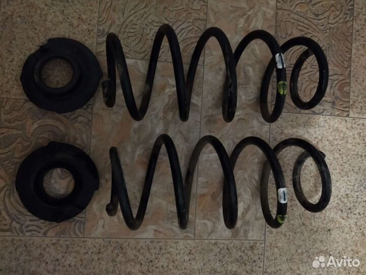 Пружины Suzuki Alto 2016 г