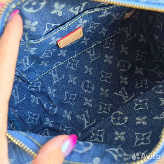 Сумка Louis Vuitton