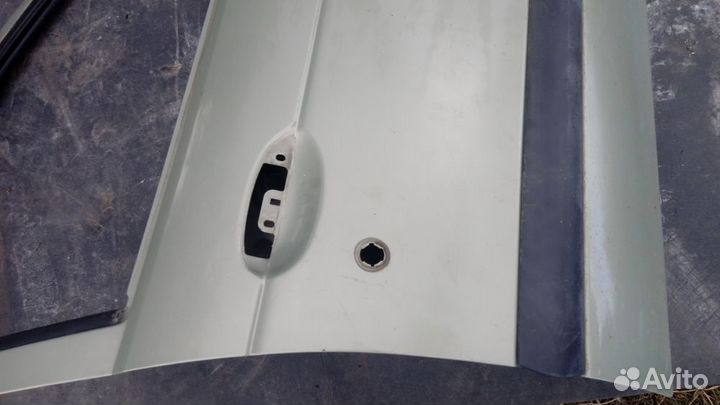 Дверь передняя правая Renault Megane