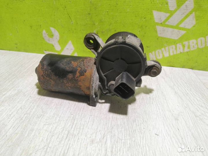 Моторчик стеклоочистителя передний Хендай Акцент