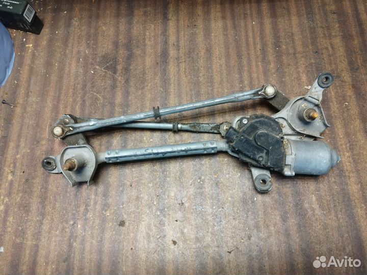 Трапеция стеклоочистителя Subaru Impreza GH