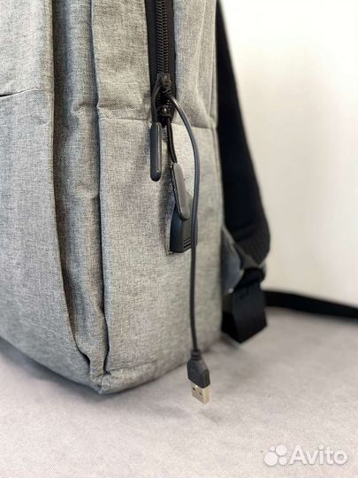 Рюкзак школьный
