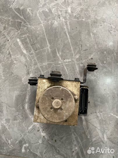 Блок ABS Volkswagen Tiguan 5N2 2.0 cawa 2012