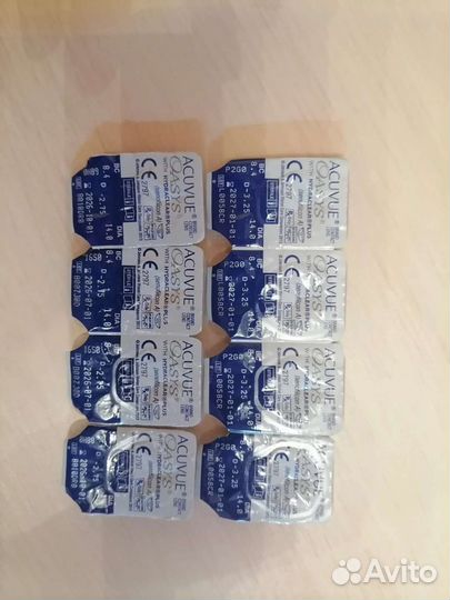 Линзы медицинские и кейс для линз