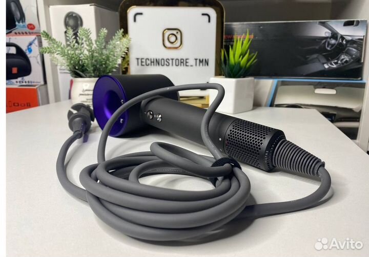 Фен Dyson Supersonic