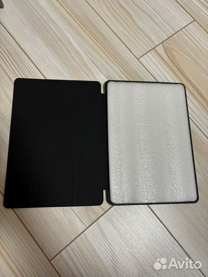 Чехол на iPad 10.2
