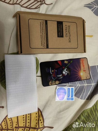 Защитное стекло на Huawei Nova 11i