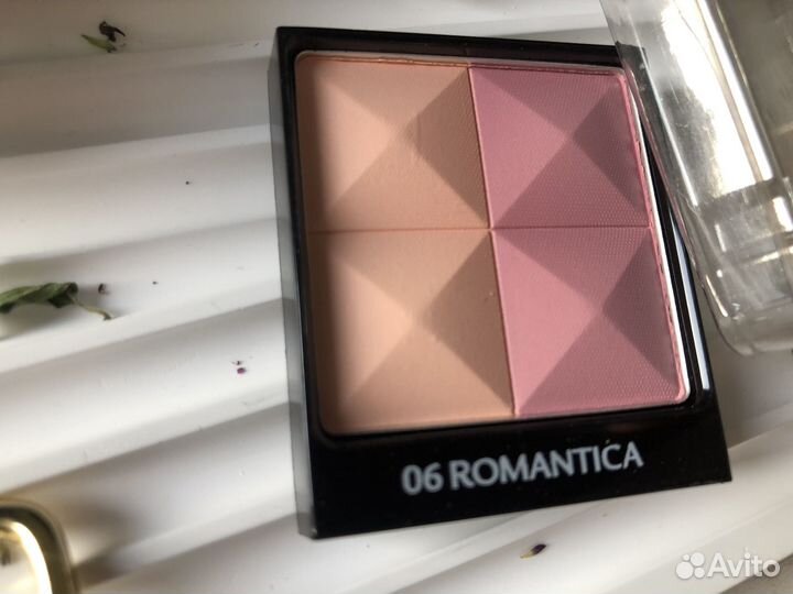 Givenchy prisme libre румяна 06 romantica тестер