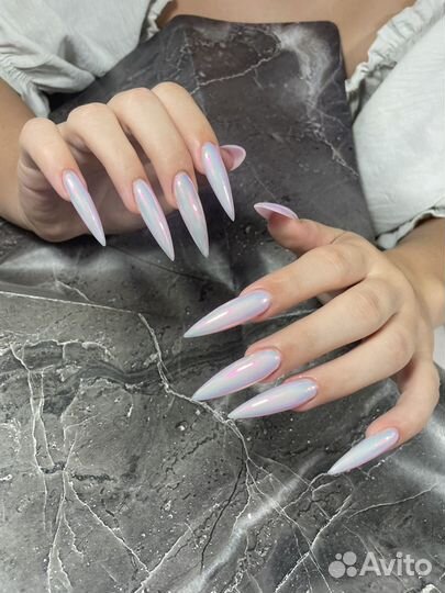 Маникюр с покрытием, педикюр, наращивание Боровое