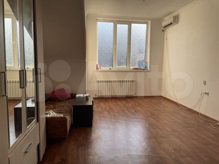 1-к. квартира, 60 м², 6/6 эт.