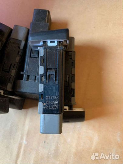 Кнопки центральной панели SantaFe Classic