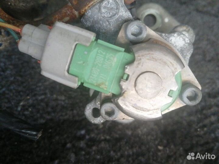 Топливный насос высокого давления Toyota Avensis