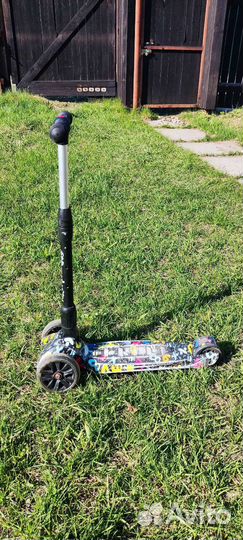 Самокат детский трехколесный