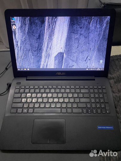Ноутбук asus