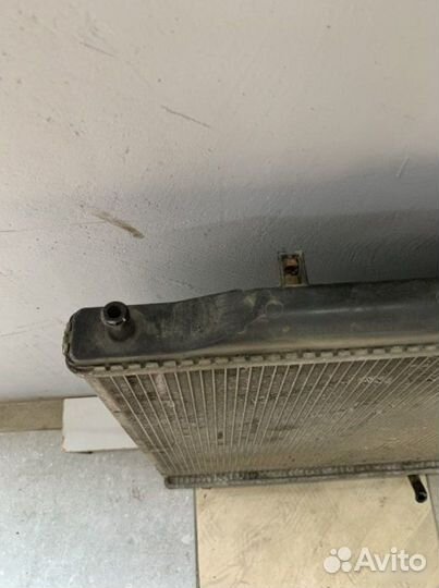 Радиатор двс Mitsubishi Pajero 4