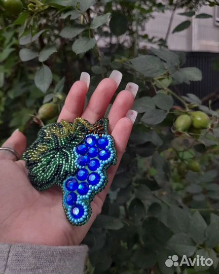 Брошь