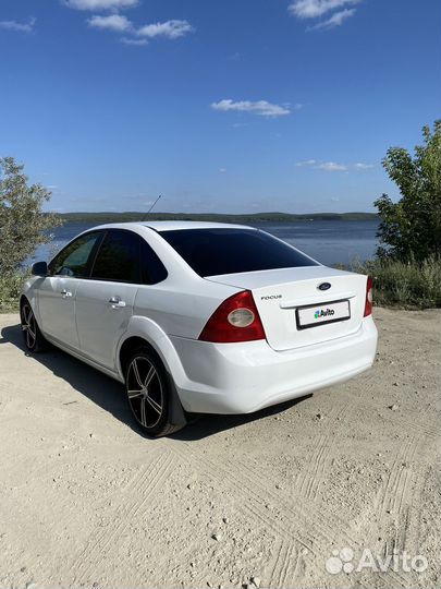 Ford Focus 2.0 AT, 2010, 129 000 км