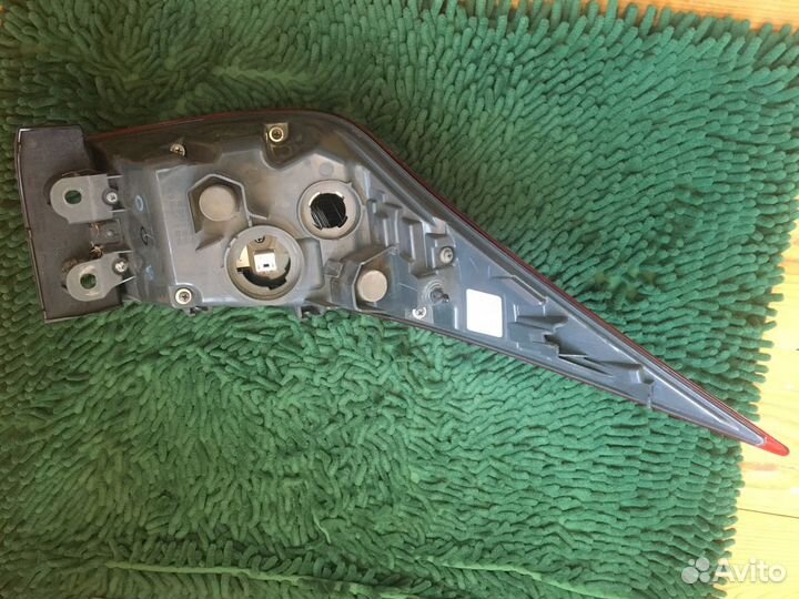 Задний фонарь lexus is 250