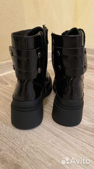 Ботинки