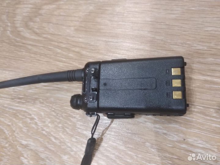 Радиостанции Кенвуд и Моторолла