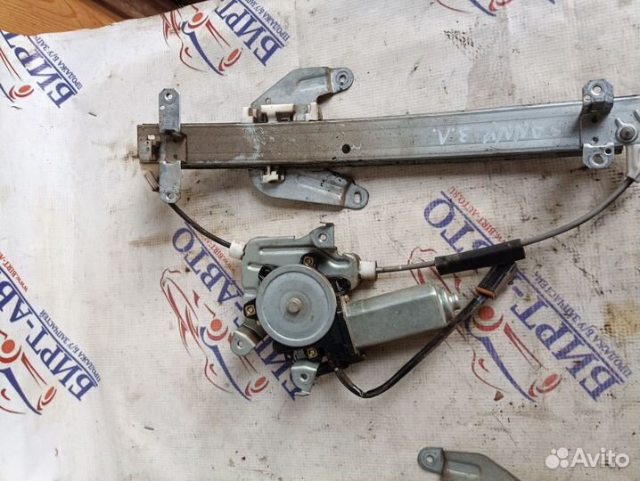 Задние эсп стеклоподъемники в сборе Nissan Sunny