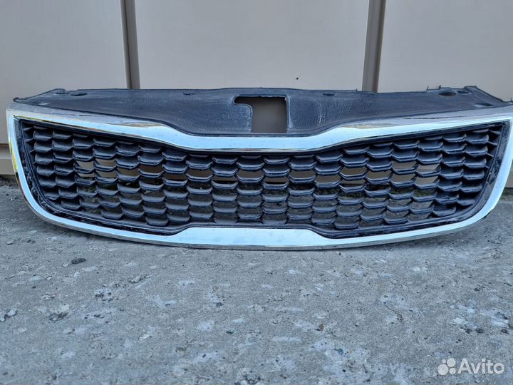 Решетка радиатора Kia Rio, Restyling