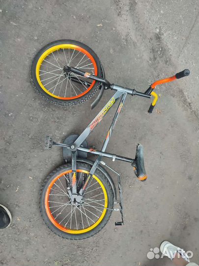Продам велосипед детский бу