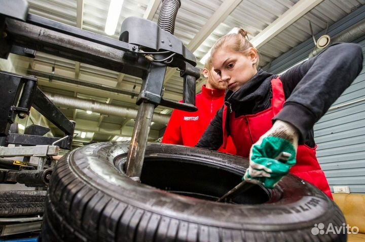 Сотрудник без опыта в шиномонтаж вулканизаторщик
