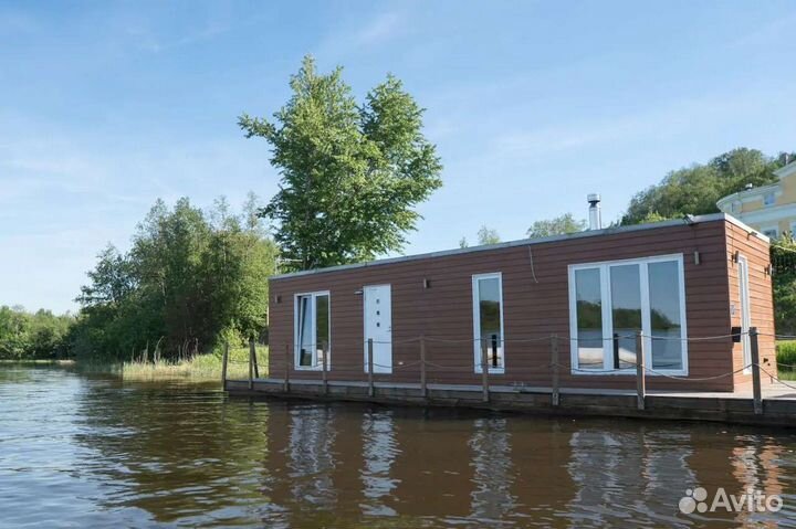 Плавучие домики для баз отдыха. Хаусботы