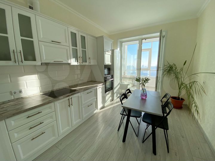 2-к. квартира, 62,9 м², 14/14 эт.