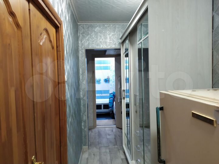 Комната 17,2 м² в 3-к., 1/9 эт.