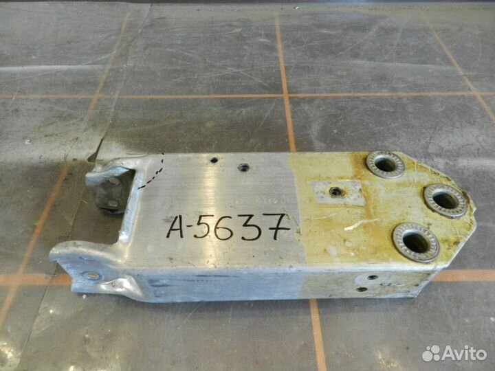 Кронштейн усилителя бампера - BMW 5 F07 GT