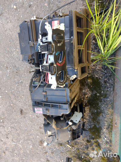 Печка кондейная в сборе Nissan Primera P11