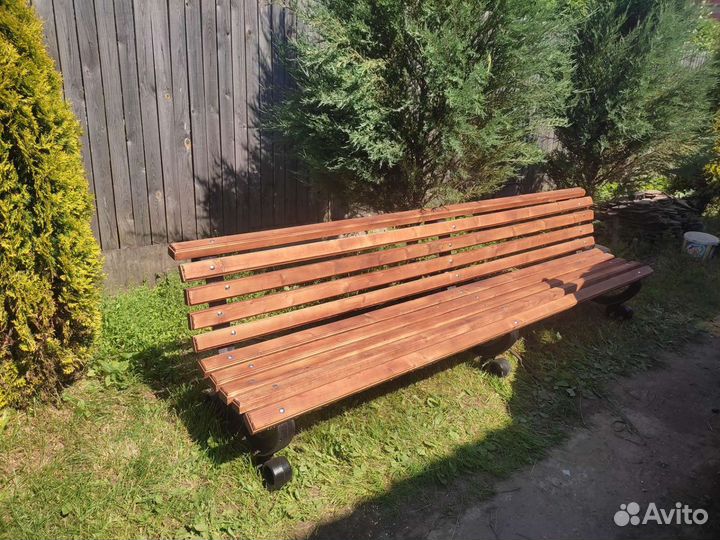 Скамья парковая