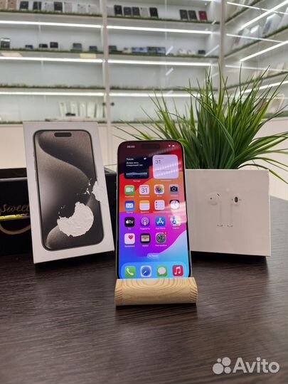 iPhone 15 Pro, 256 ГБ