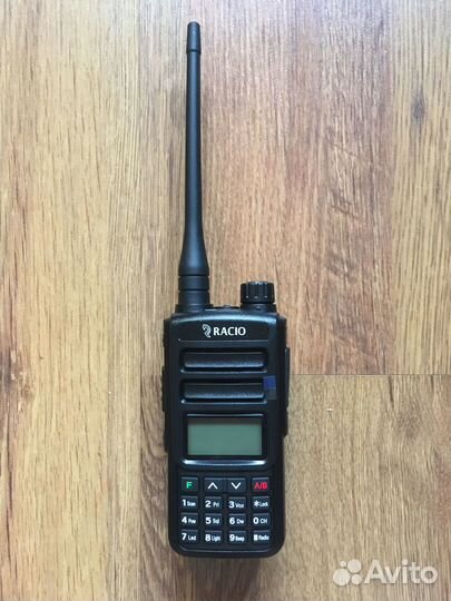 Рация двухдиапазонная Racio R620H