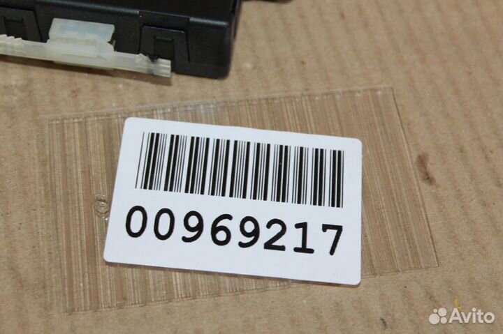 Блок комфорта передней левой двери Mercedes E-klas