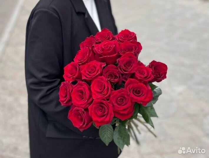 Доставка цветов в Улан-Удэ. Эквадорские розы 50см