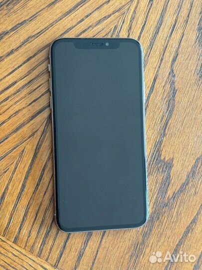 iPhone X, 64 ГБ