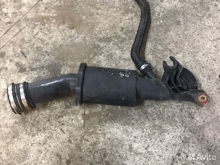 Мерседес w204 патрубок интеркуллера ом 271