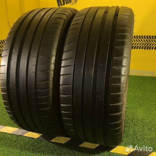Michelin Pilot Sport 4 245/45 R17