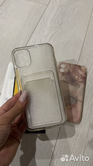 Стекло и чехлы на iPhone 11