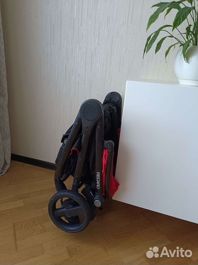 Коляска recaro